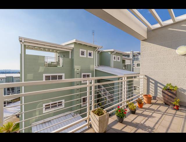 2 BEDROOM APARTMENT FOR SALE IN PAULSHOF